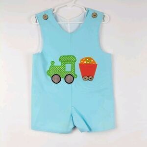 LA JENNS SHORTALL SIZE 18M
EASTER TRAIN